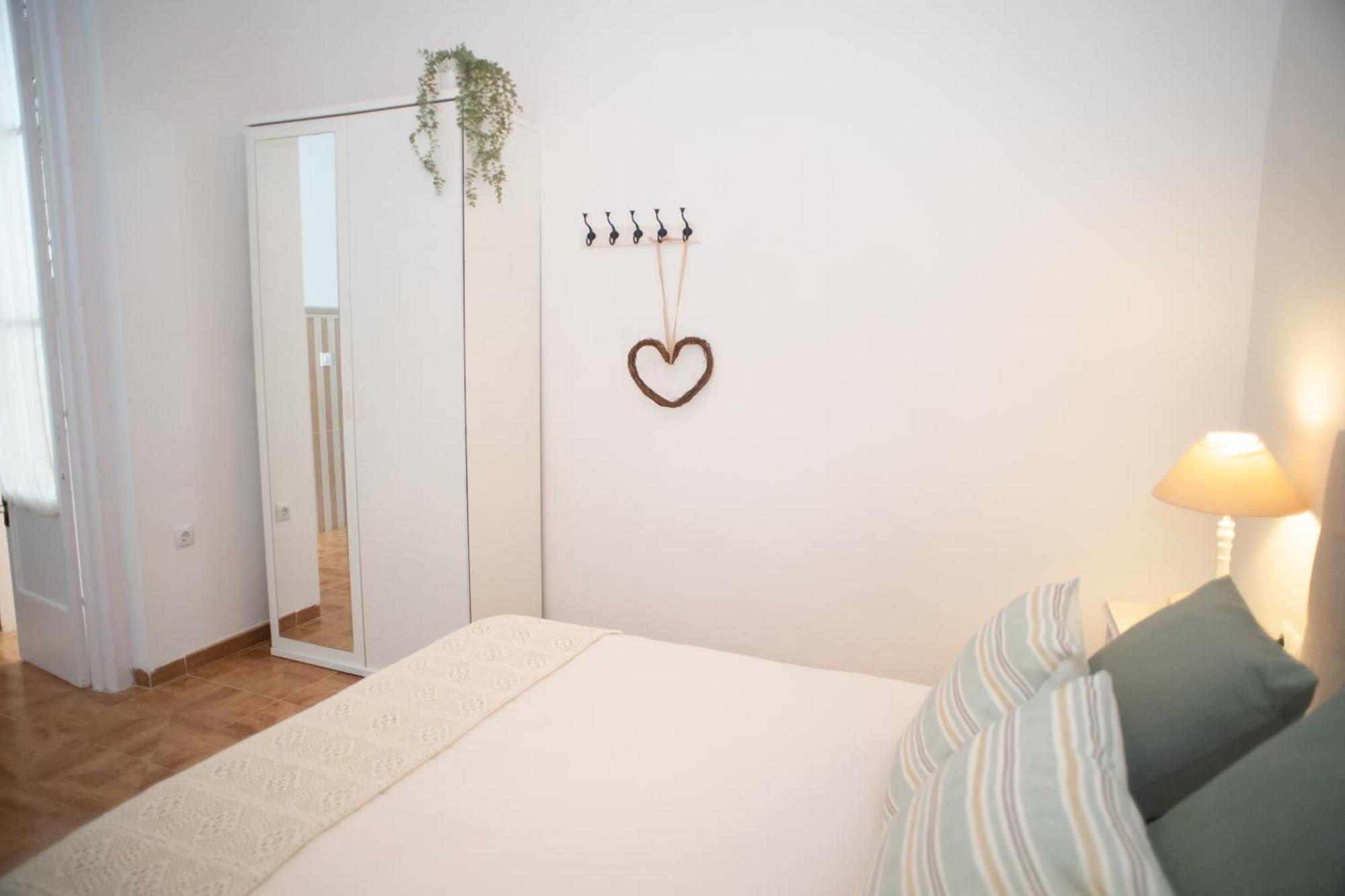 Apartamento Encarnacion Playa Caleta Кадис Екстериор снимка